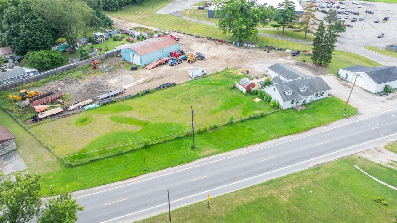 main property photo 44