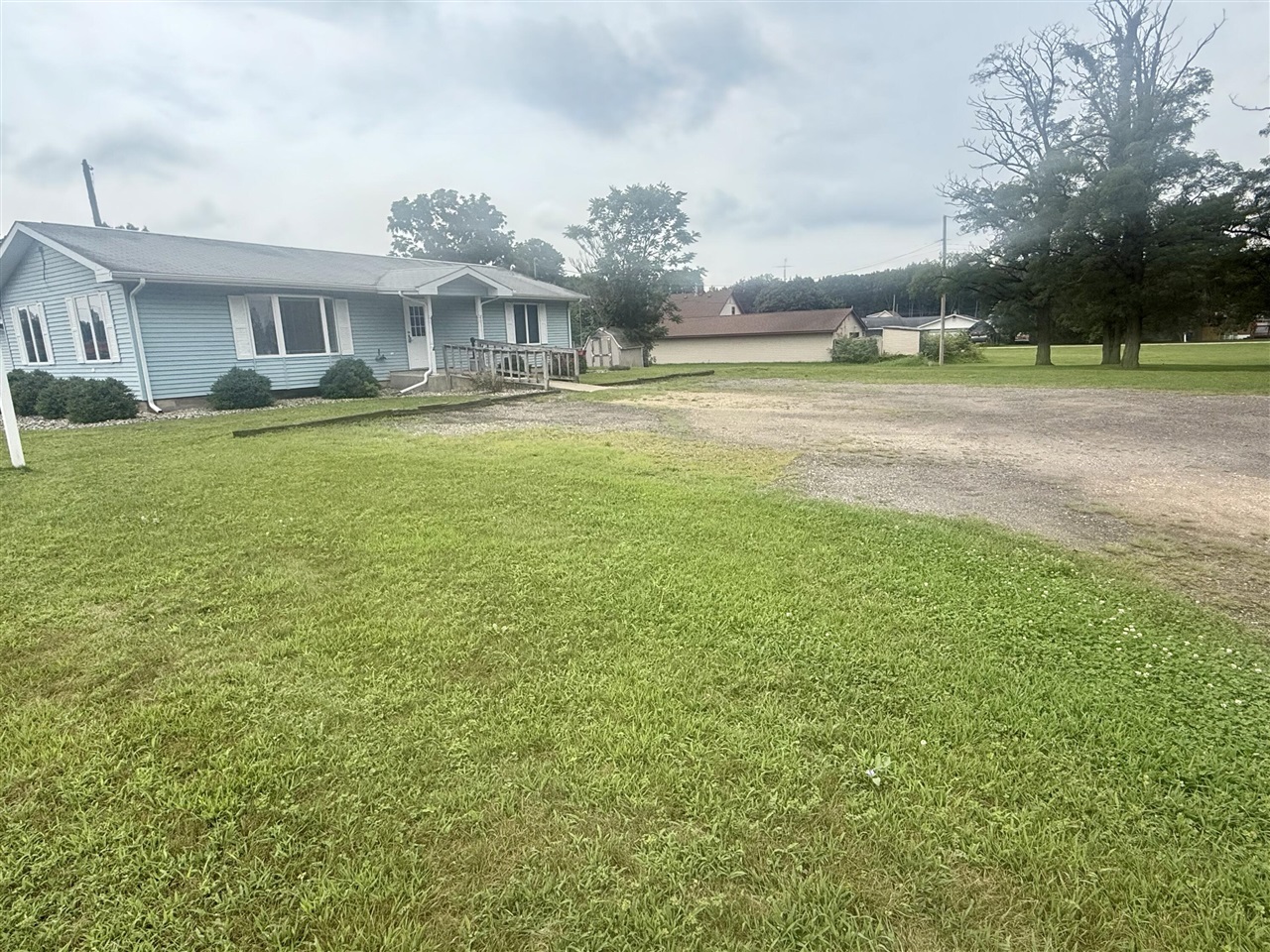 main property photo 3