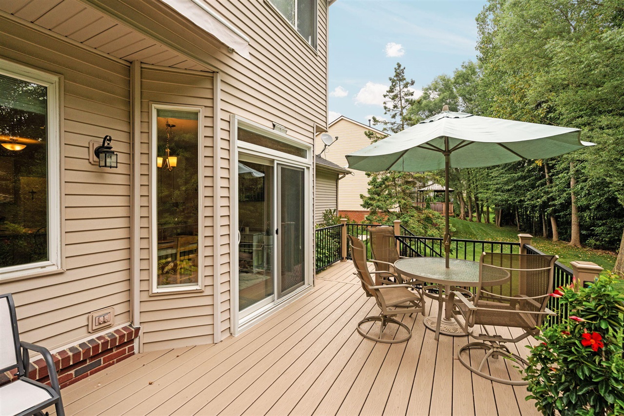 main property photo 50