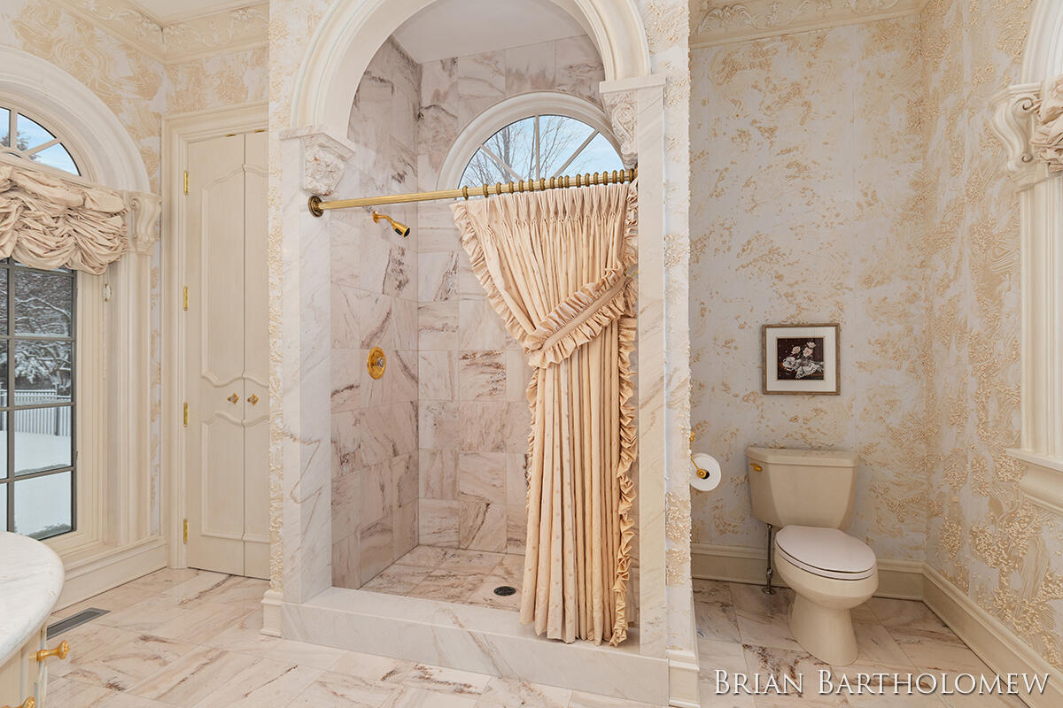 main property photo 79