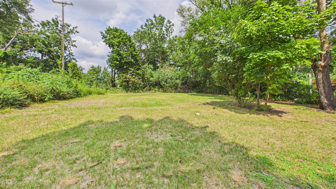 main property photo 54
