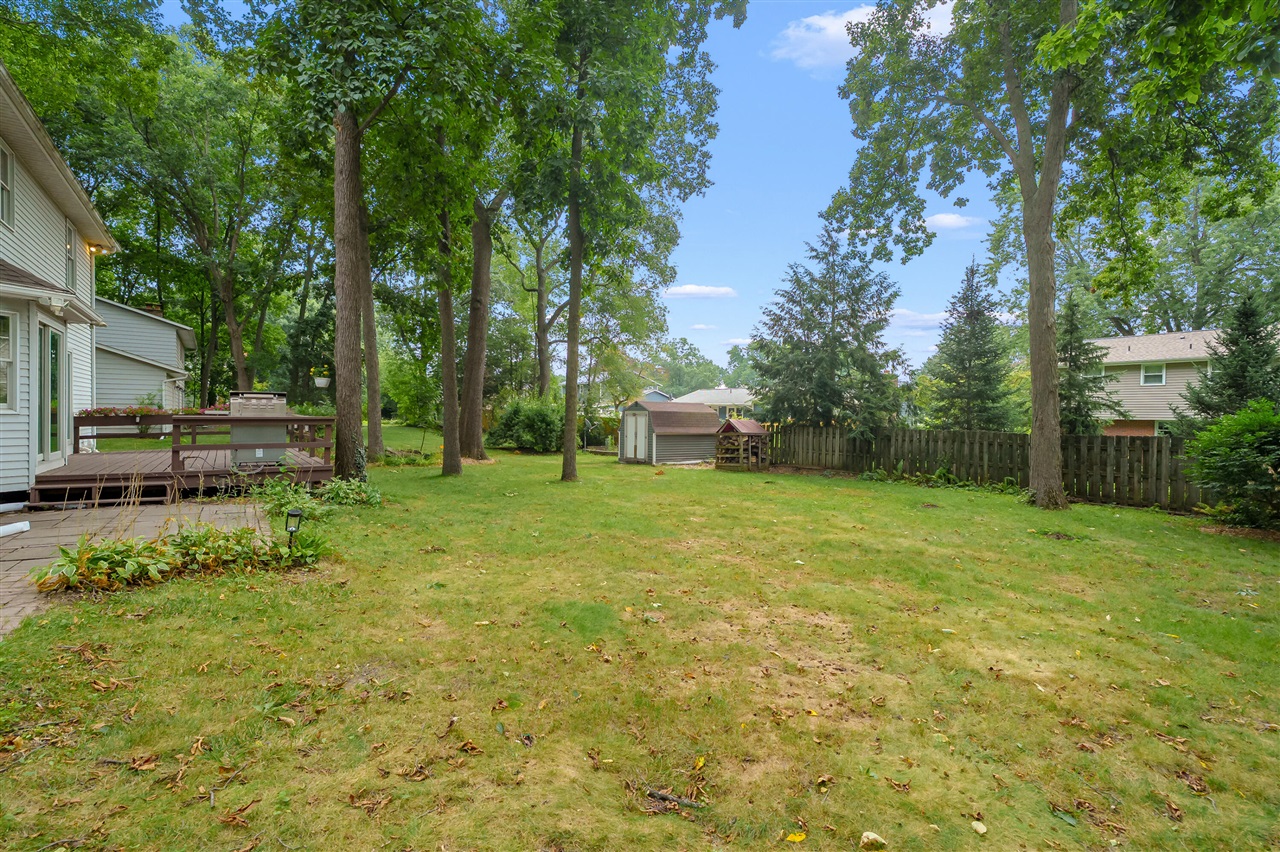 main property photo 43