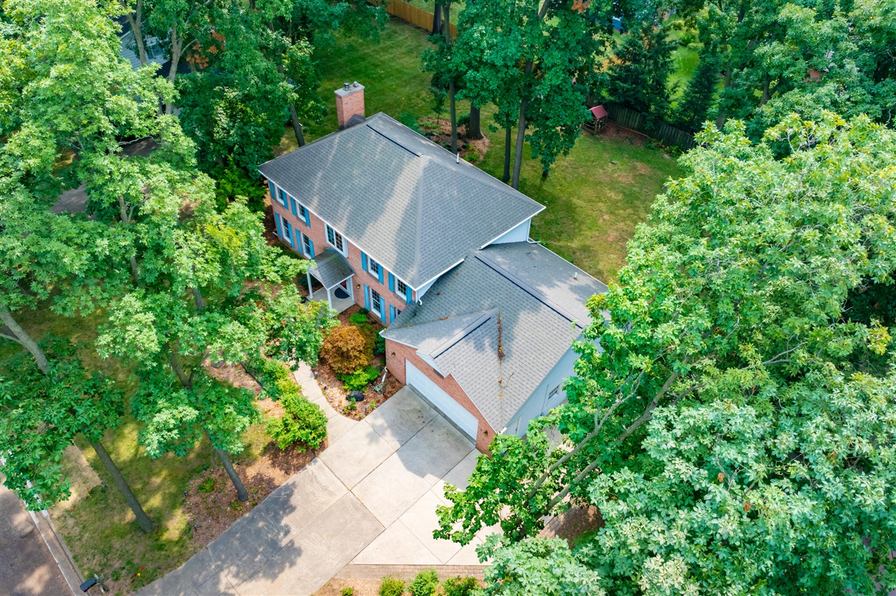 main property photo 45