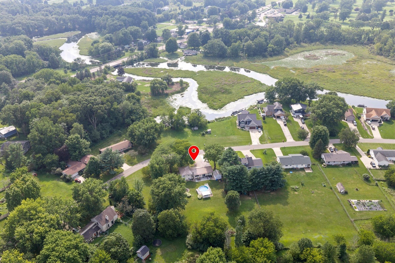 main property photo 50