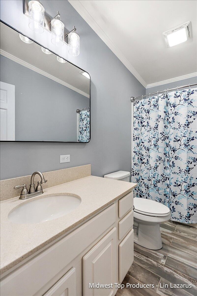 main property photo 57