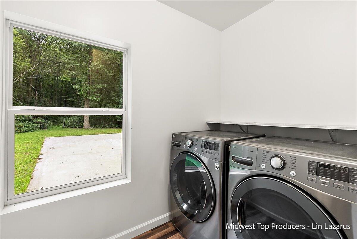 main property photo 58