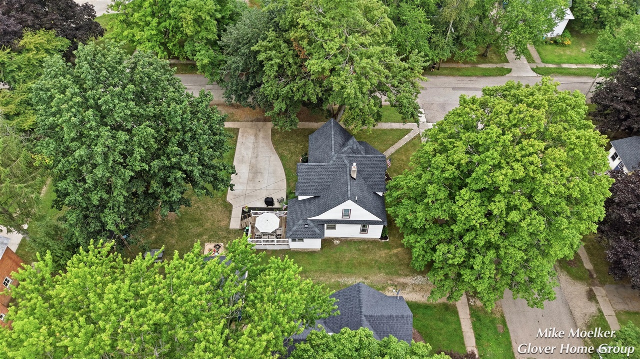 main property photo 49
