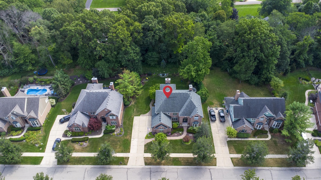 main property photo 4