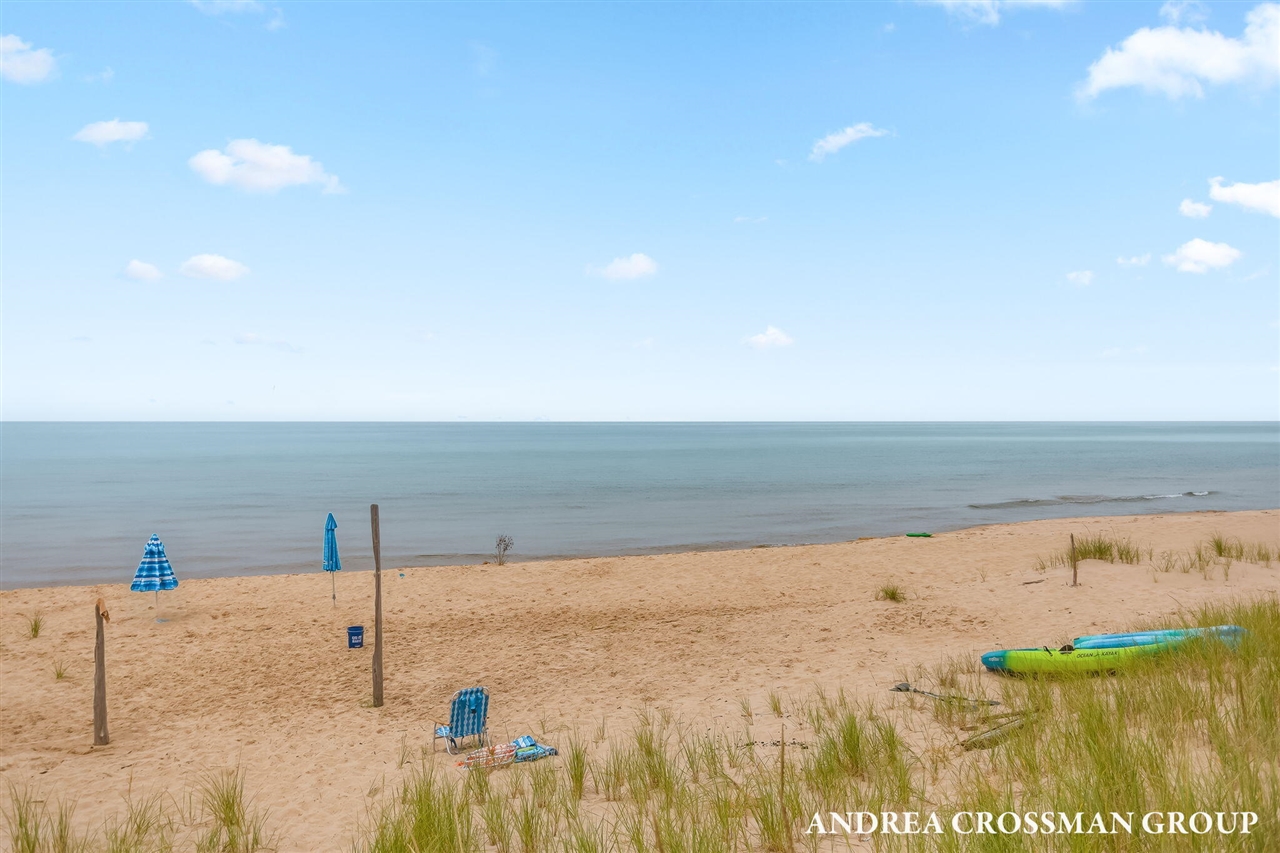 main property photo 70