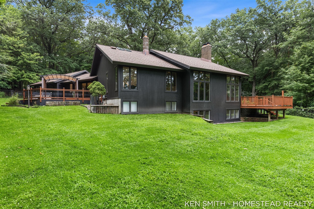 main property photo 62