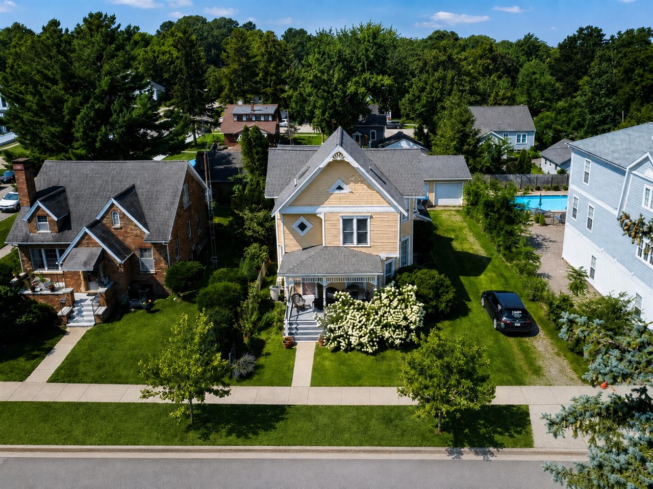 main property photo 49