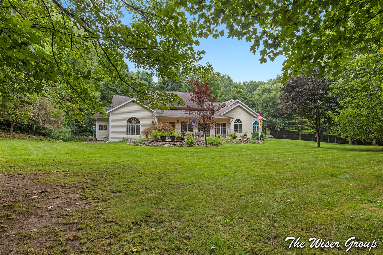 main property photo 74