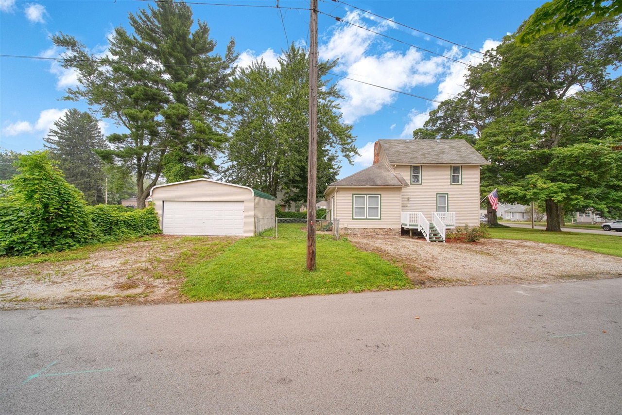 main property photo 2