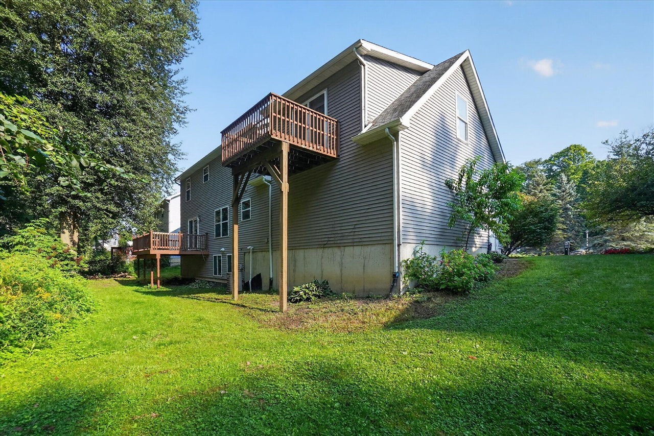 main property photo 31