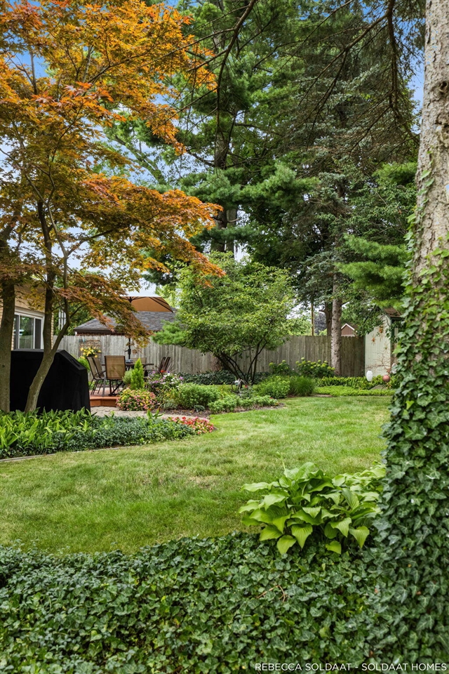 main property photo 74