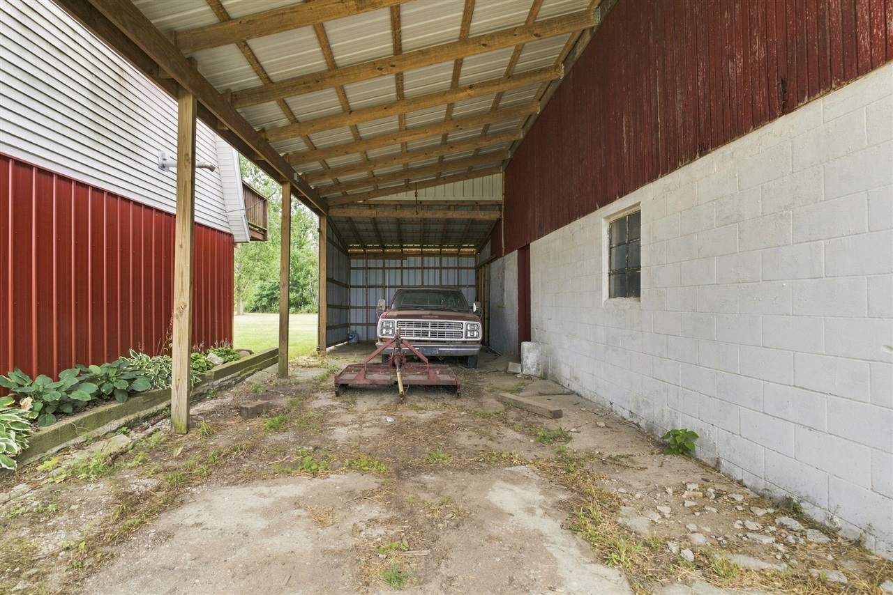 main property photo 26