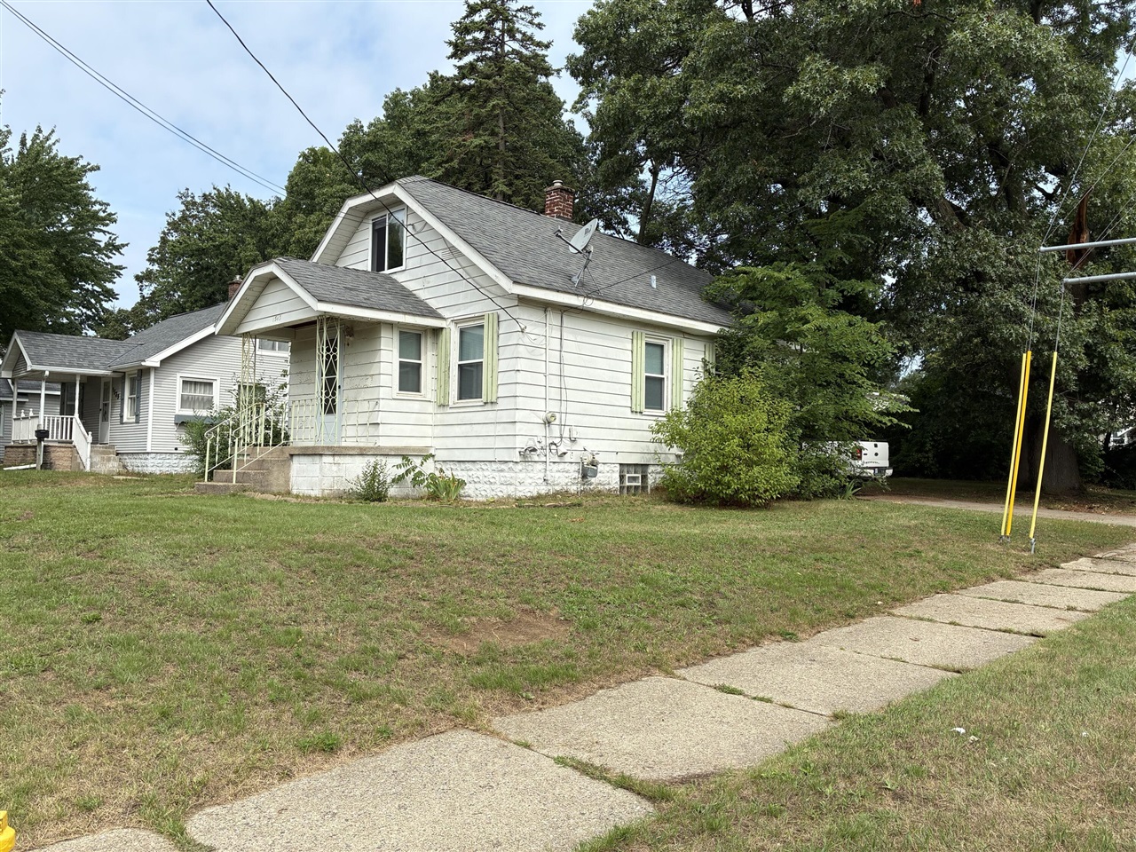 main property photo 1