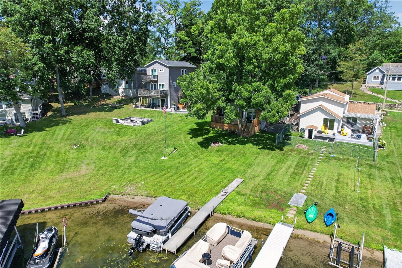 main property photo 49