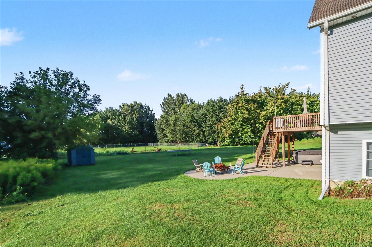 main property photo 34