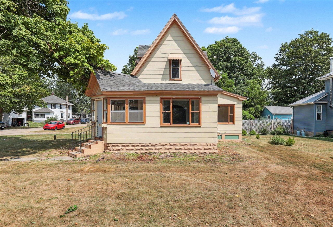 main property photo 1