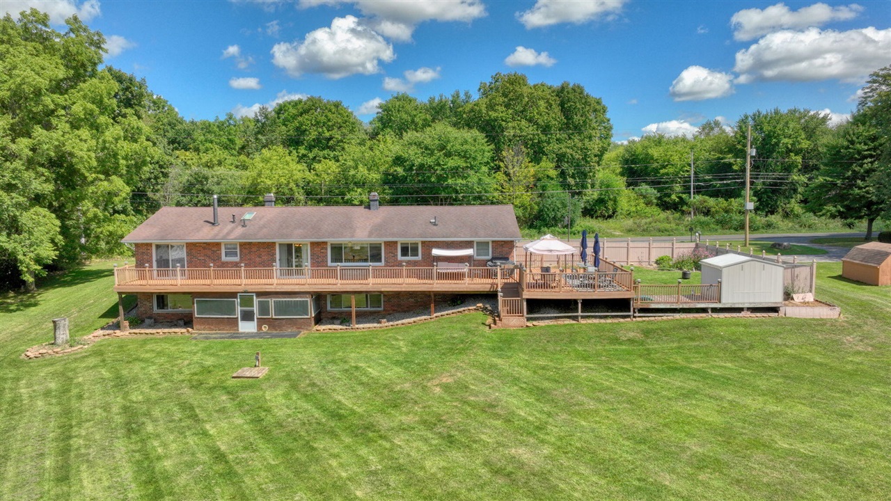 main property photo 54