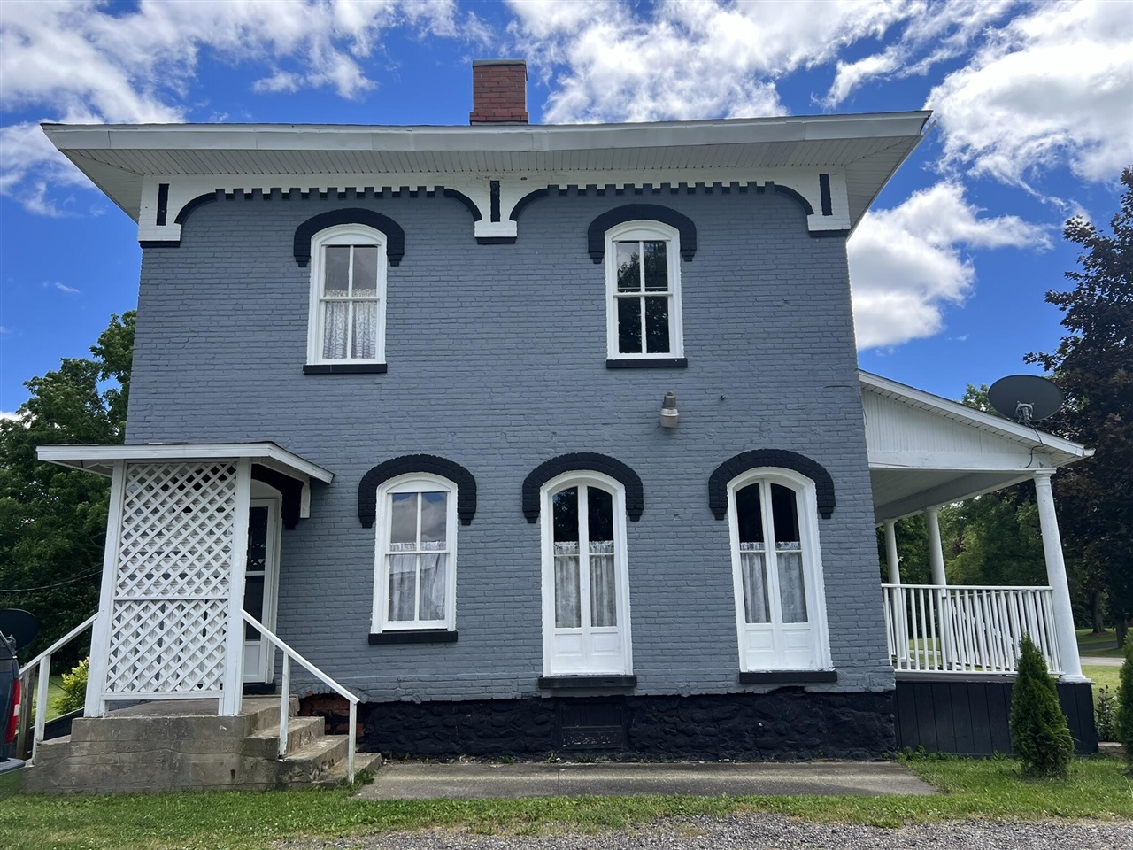 main property photo 12