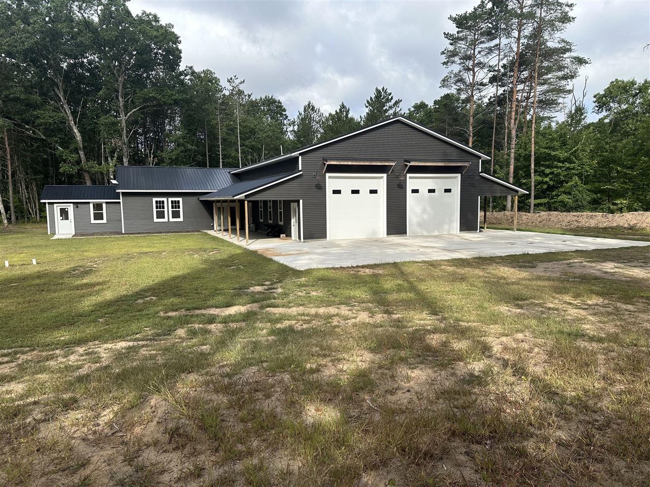 main property photo 80