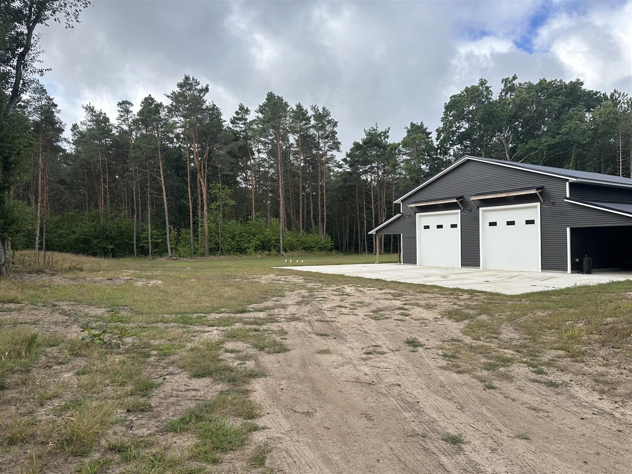 main property photo 87