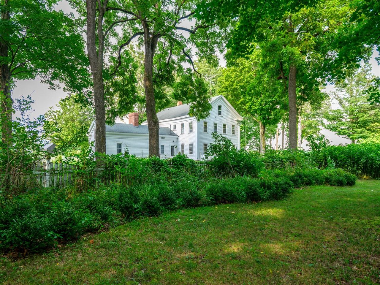 main property photo 92