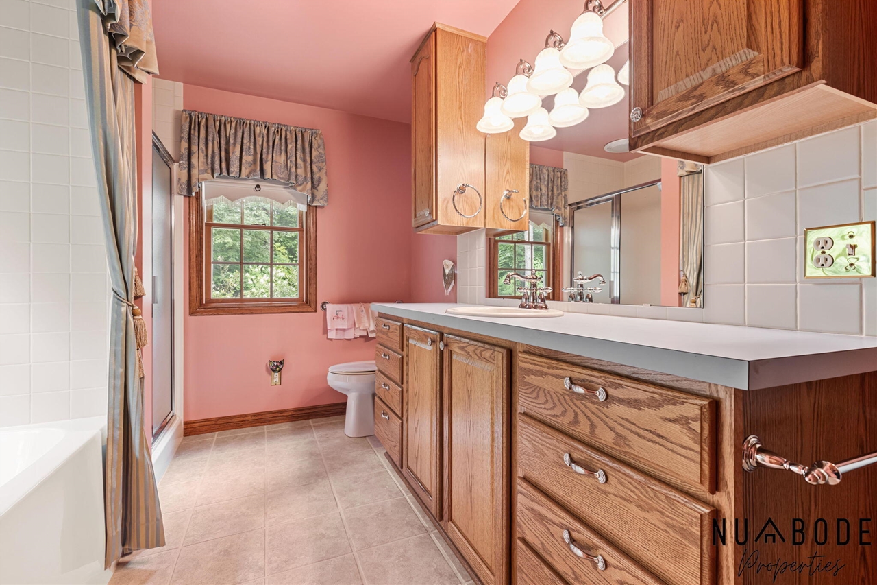 main property photo 16
