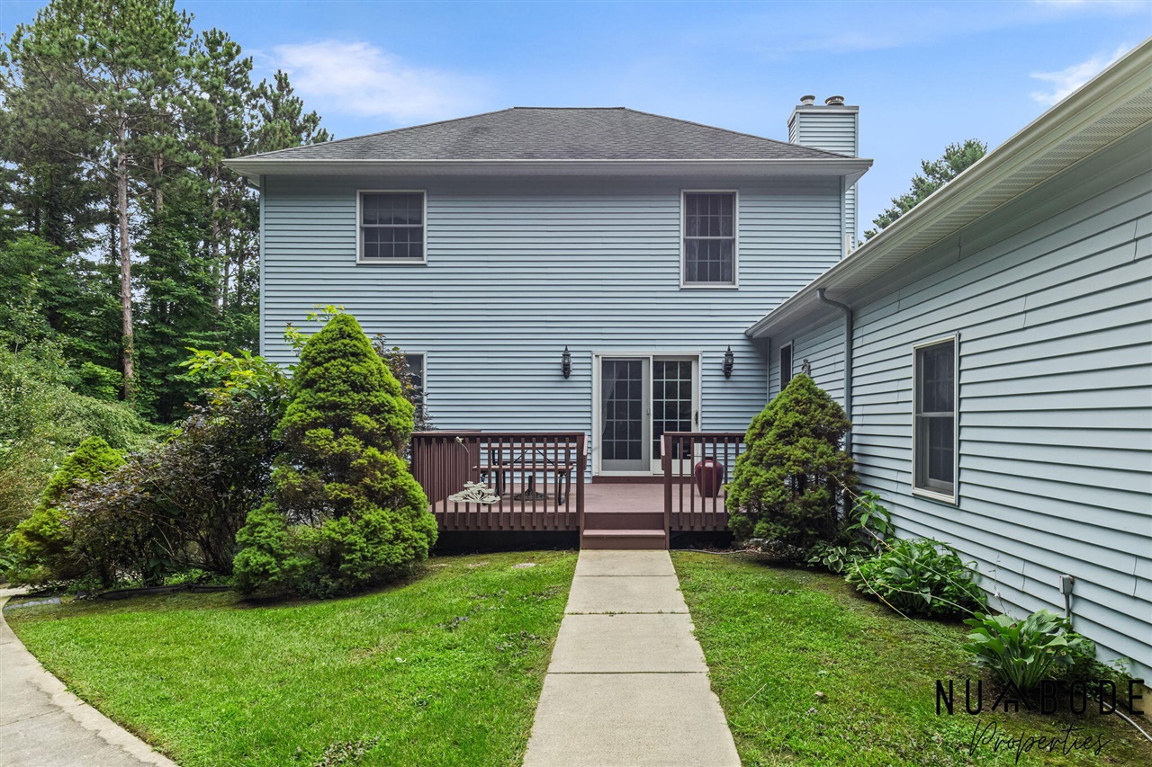 main property photo 74