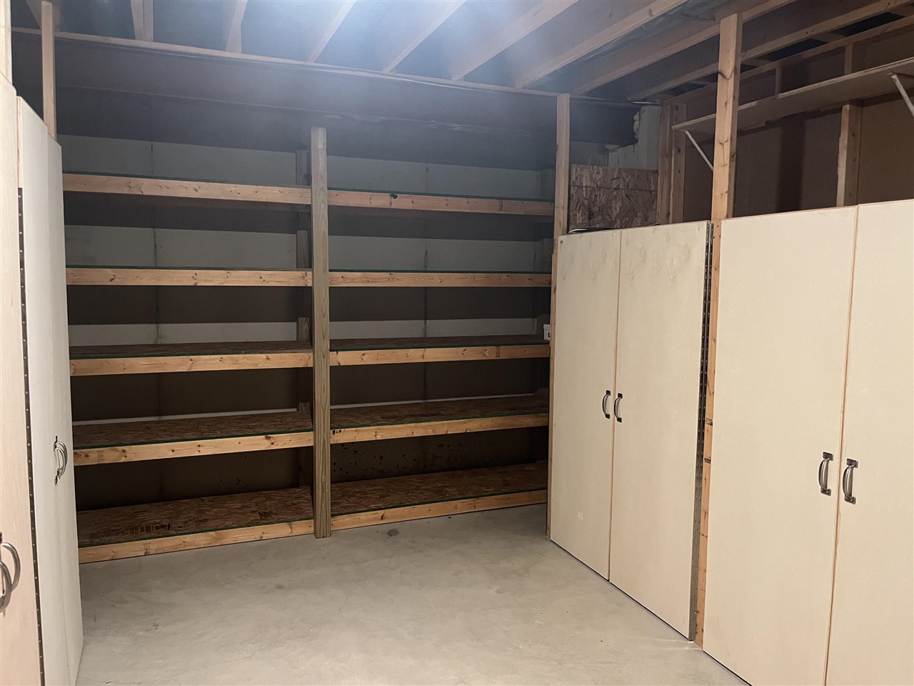 main property photo 57