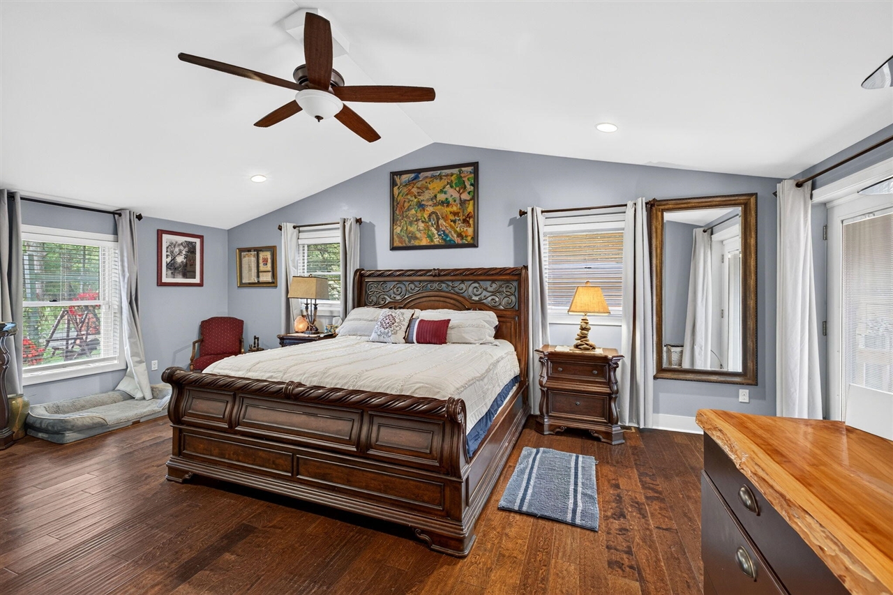 main property photo 75