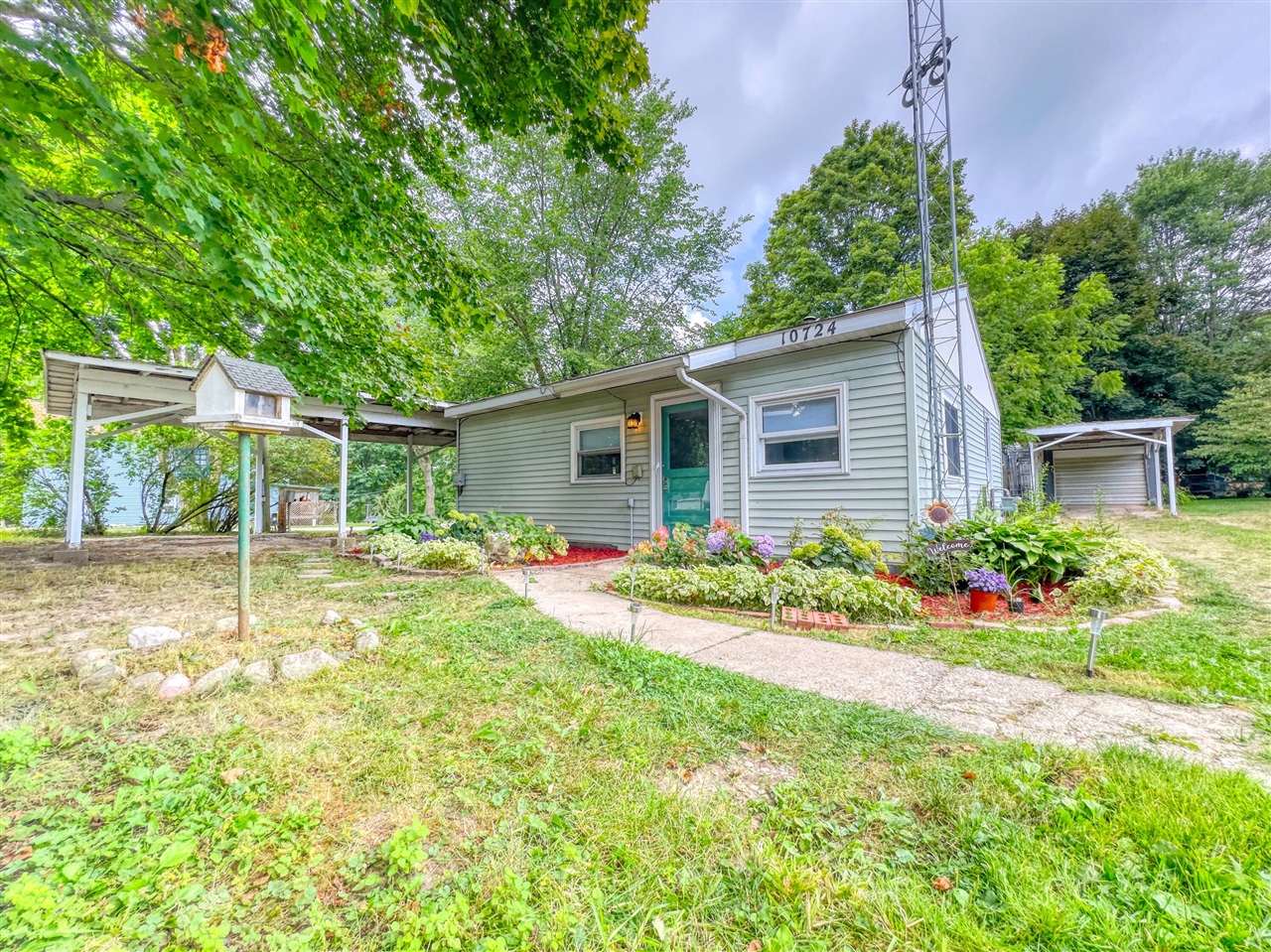 main property photo 42