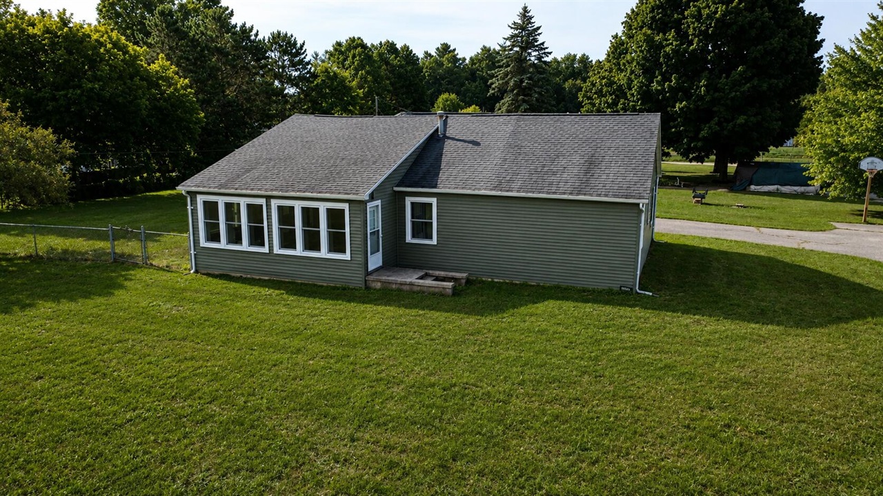 main property photo 60