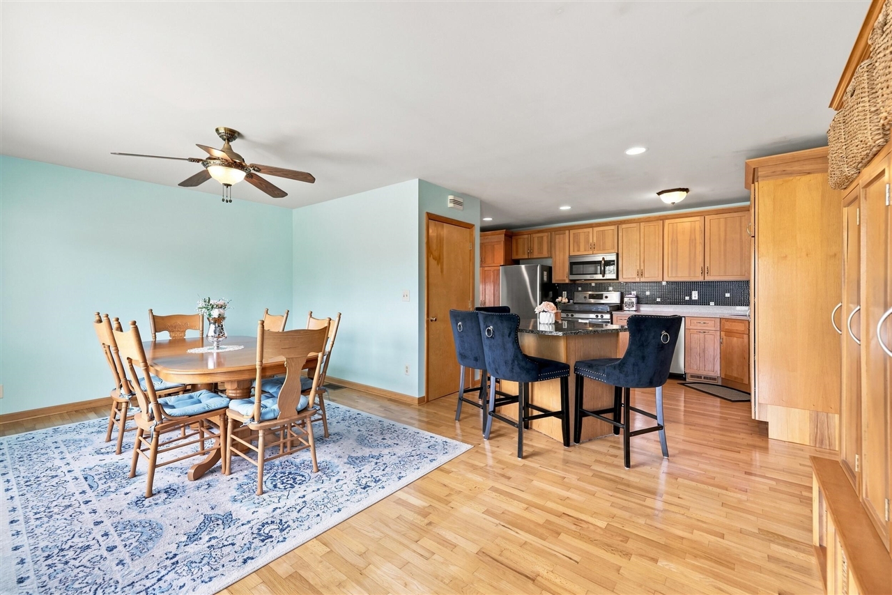 main property photo 67