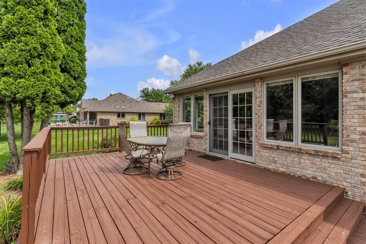 main property photo 46
