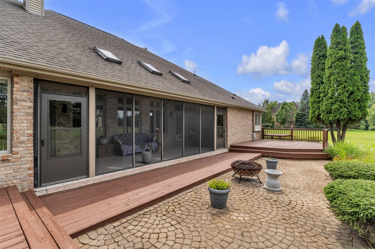 main property photo 49