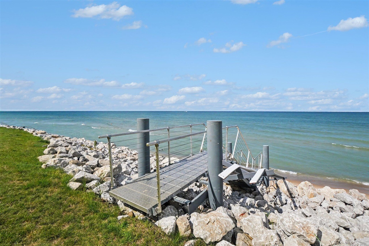 main property photo 72