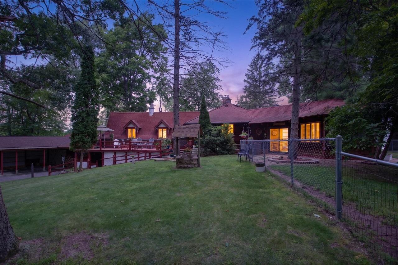 main property photo 3