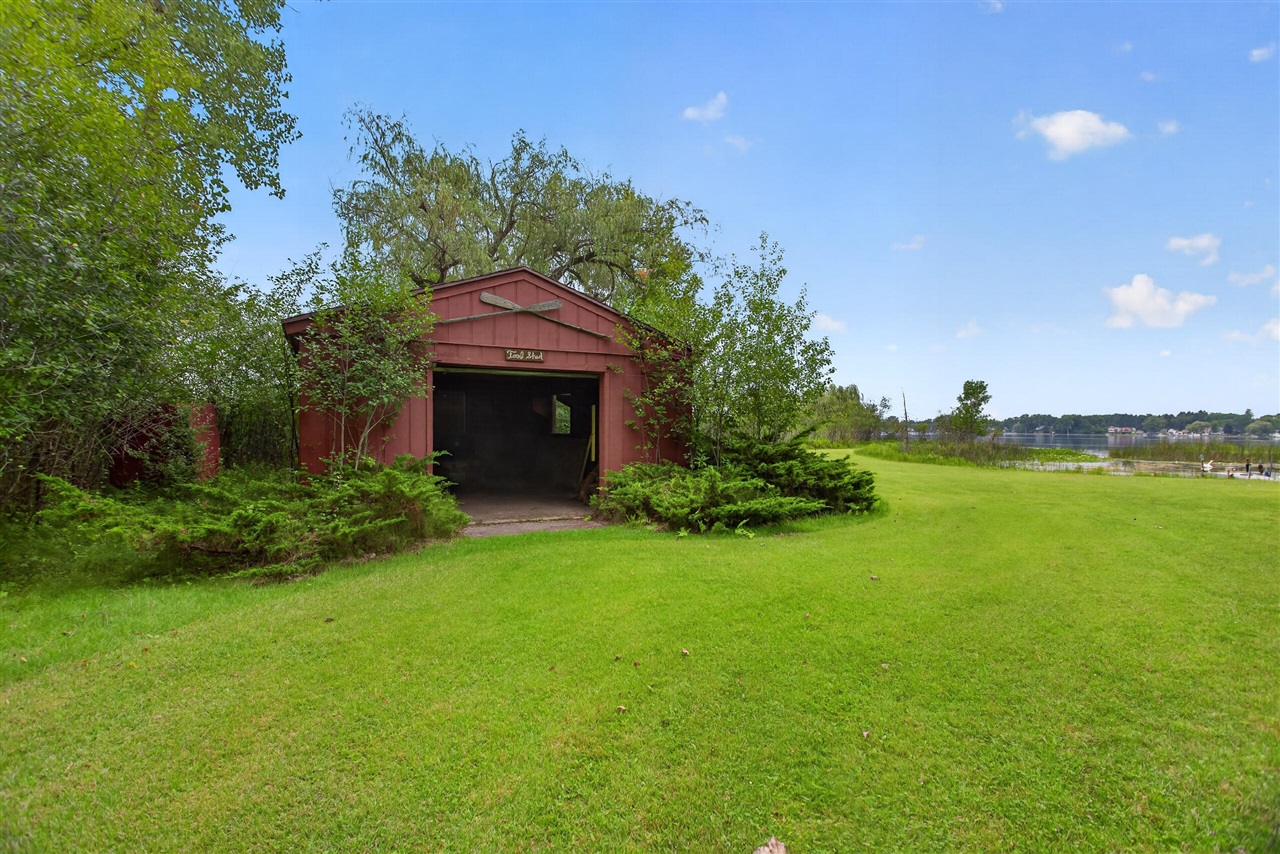 main property photo 60