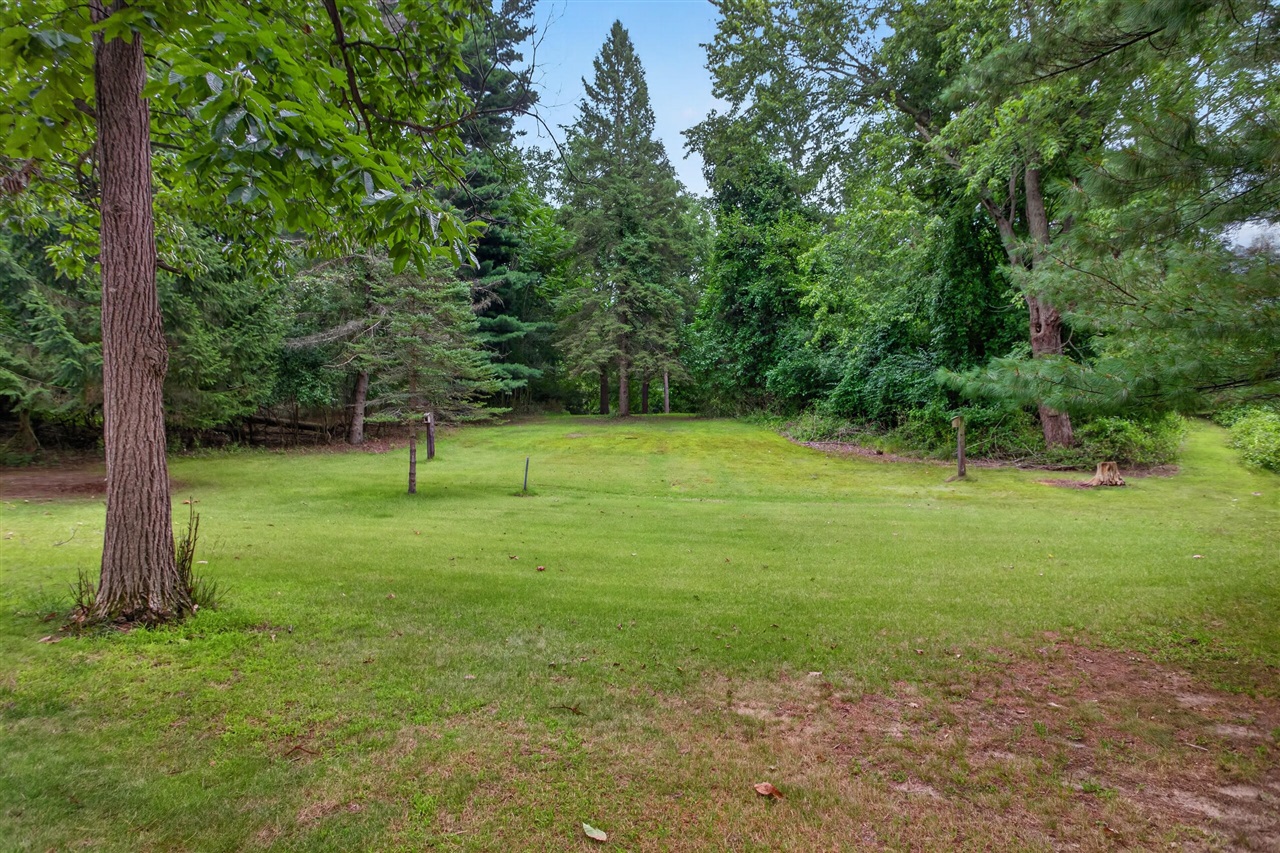 main property photo 65