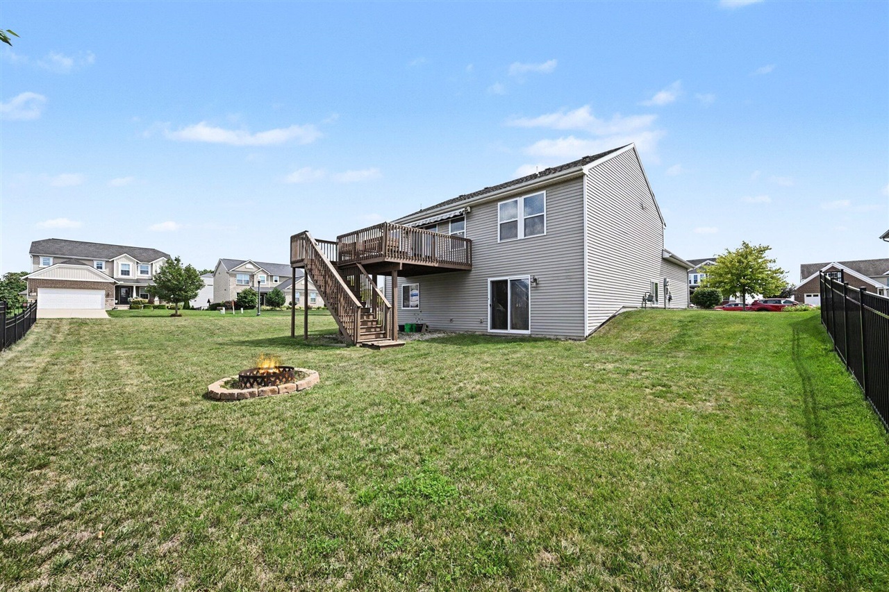 main property photo 16