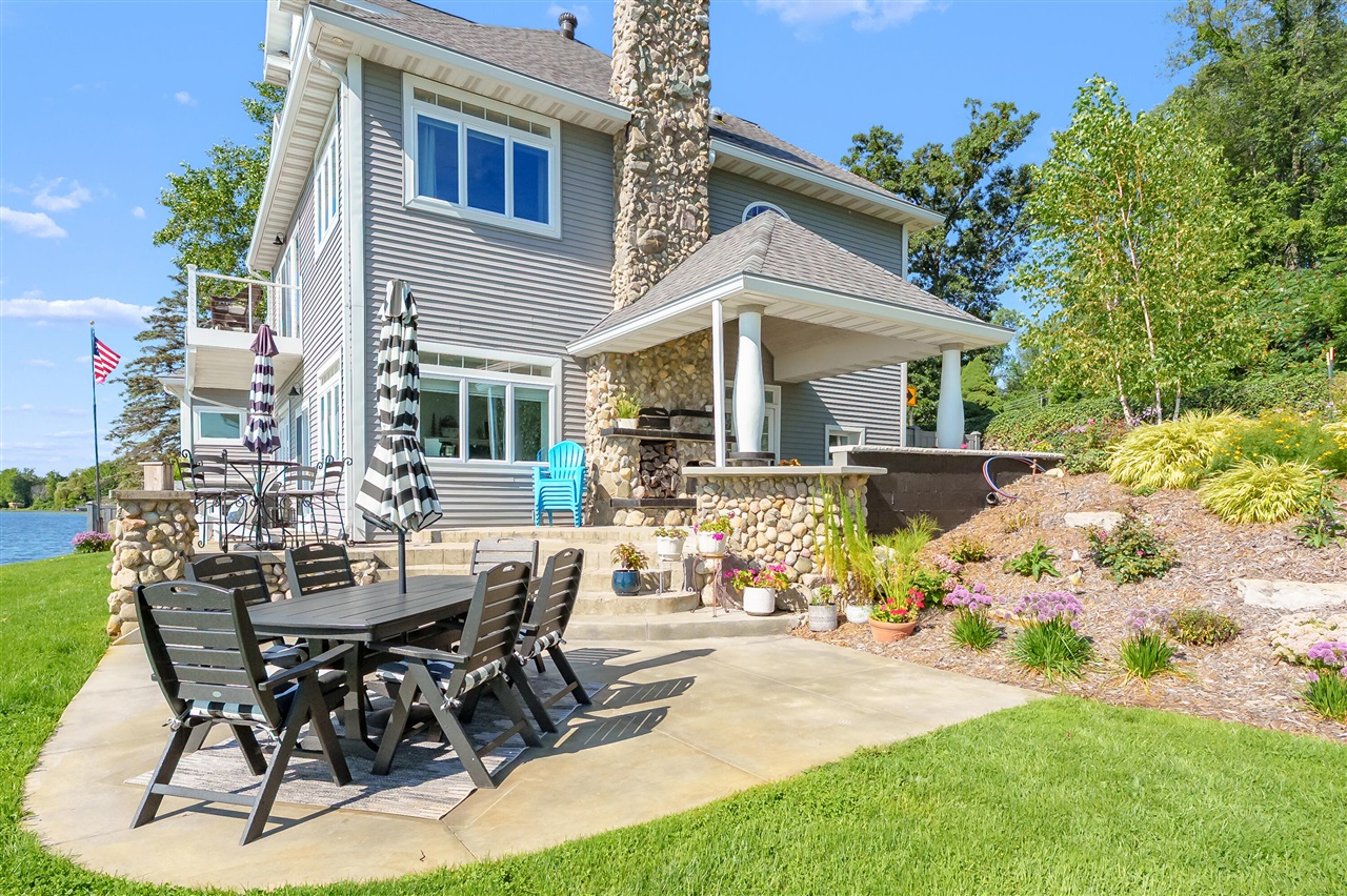 main property photo 52