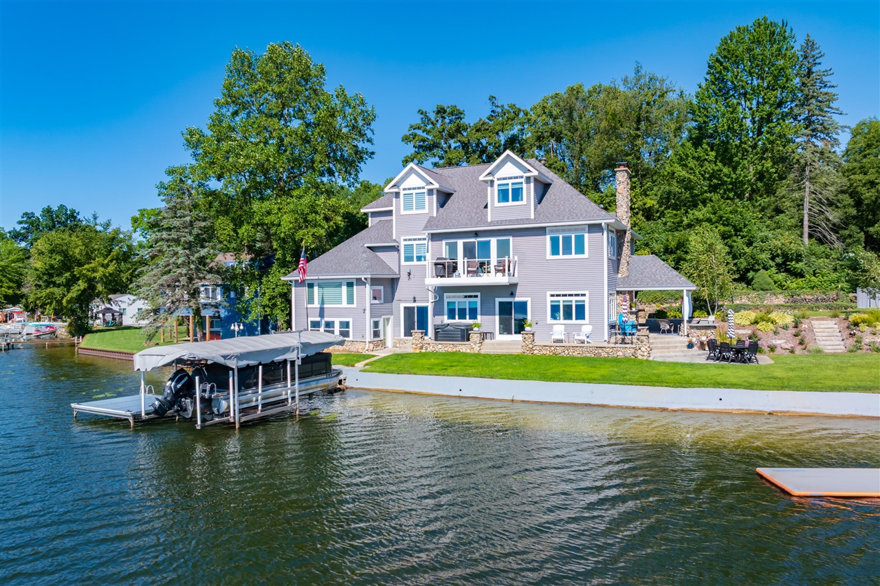 main property photo 65