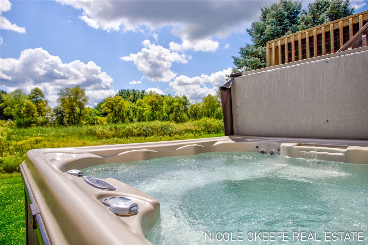 main property photo 70