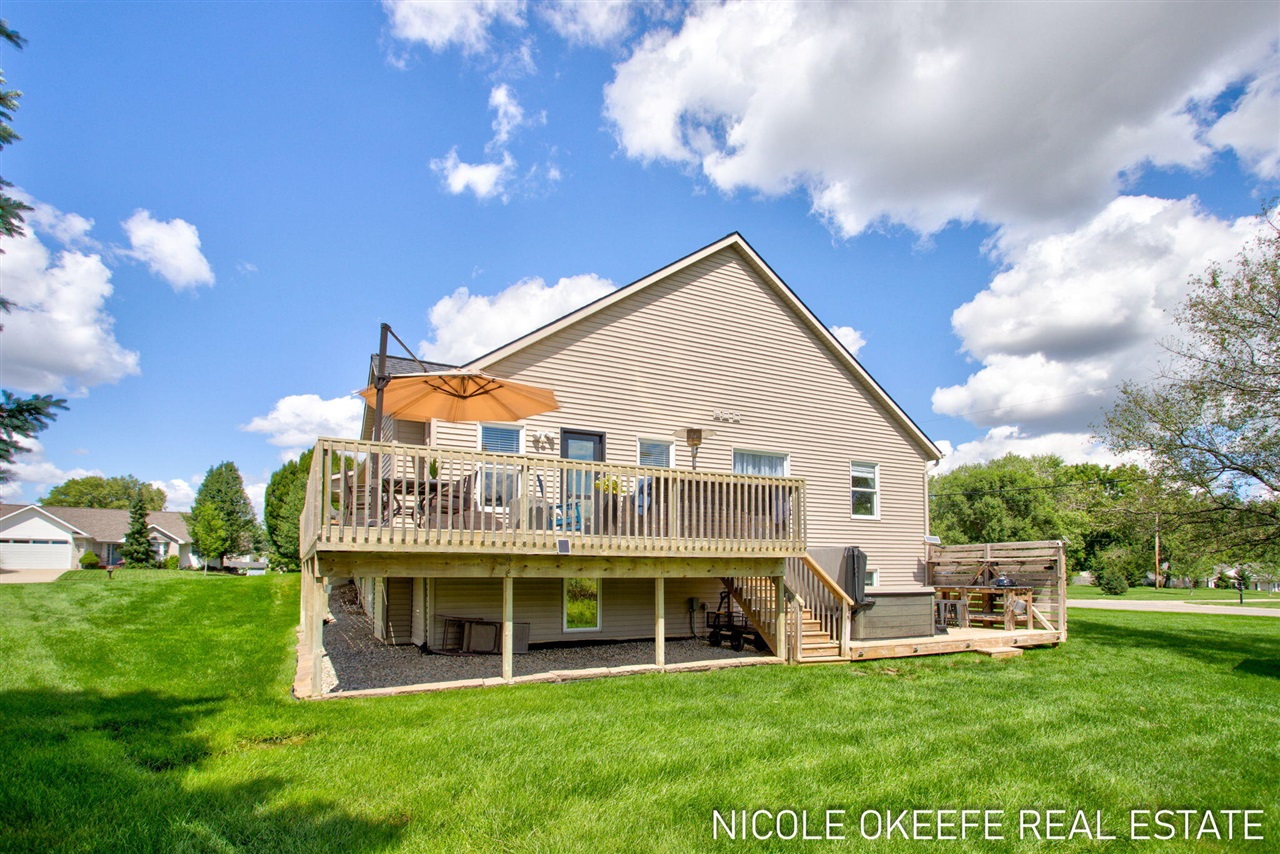main property photo 74