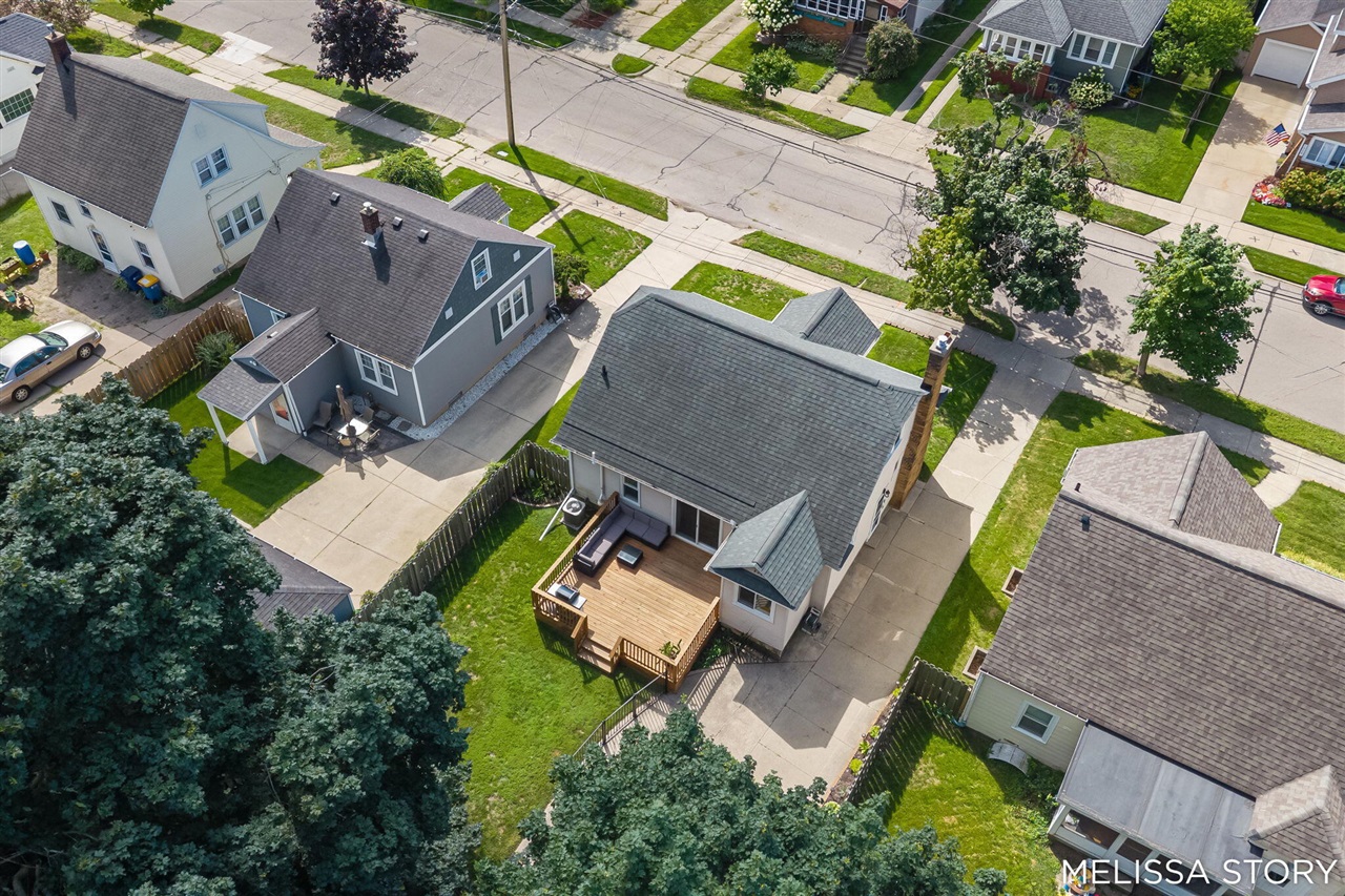 main property photo 53