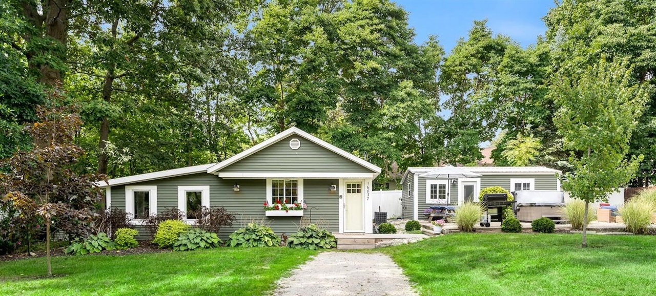 main property photo 0