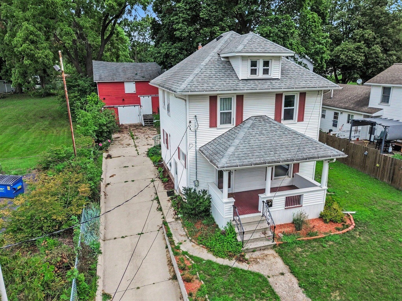 main property photo 26